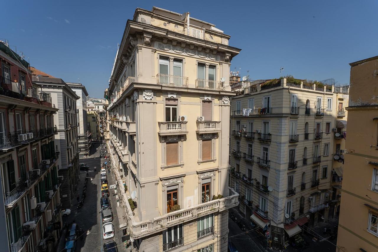 Greros H. Rooms Napoli Centro By Clapa Group Dislocated Hospitality Exterior photo