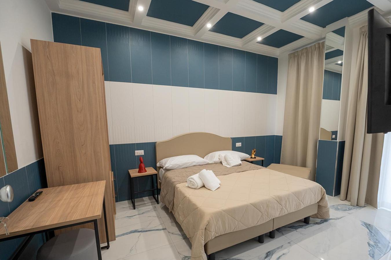 Greros H. Rooms Napoli Centro By Clapa Group Dislocated Hospitality Exterior photo